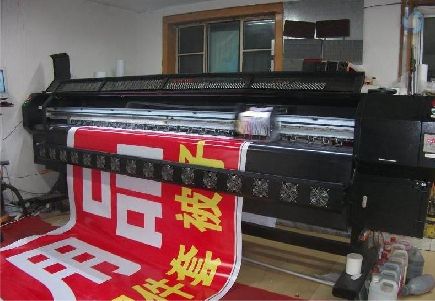 庐山市喷绘广告分辨率是多少？